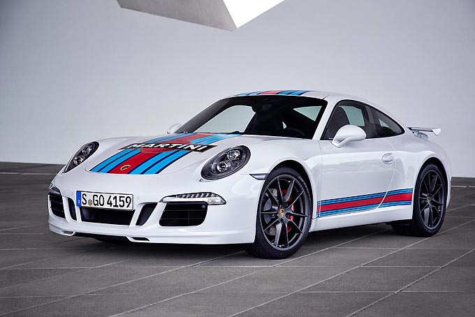 Porsche 911 Carrera S Martini Racing Edition white racexpress
